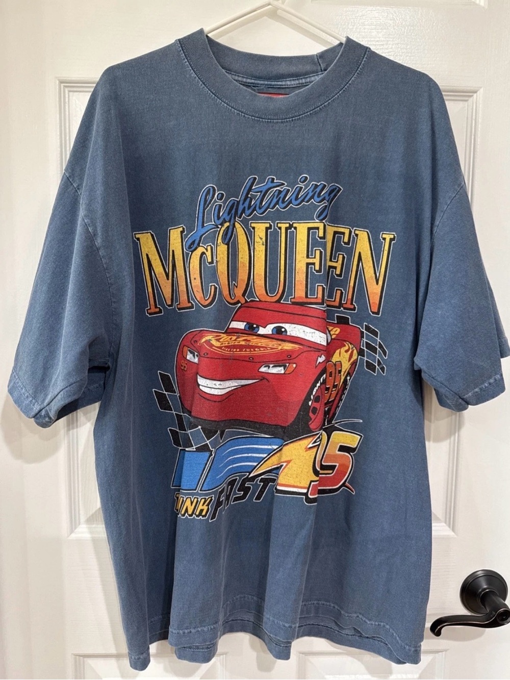 Legends Men's XL Lightning McQueen Heavyweight Cotton Graphic Tee Blue